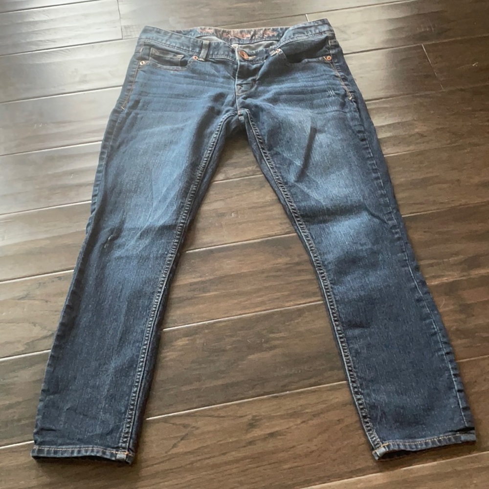 Express size 4 petite dark wash jeans. Like new condition